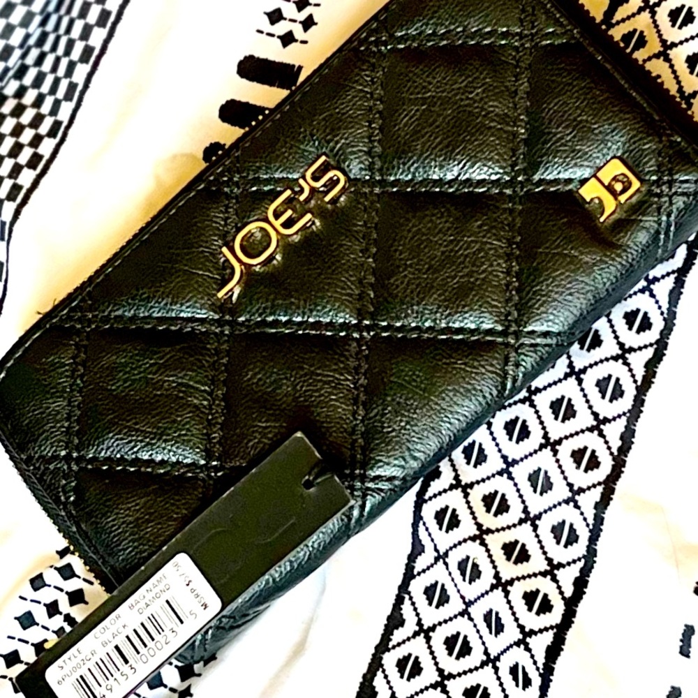 Joe’s Diamond Quilted Zip Around Wallet - BLACK